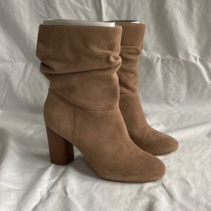 Sole Society, size 8 suede boots with heel